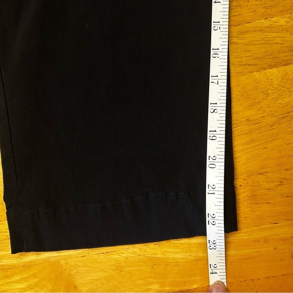 SOFT SURROUNDINGS Pull-on Style Pants in Black - Picture 2 of 6